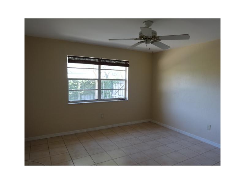 AUDUBON CLUSTER WEST - Residential Lease