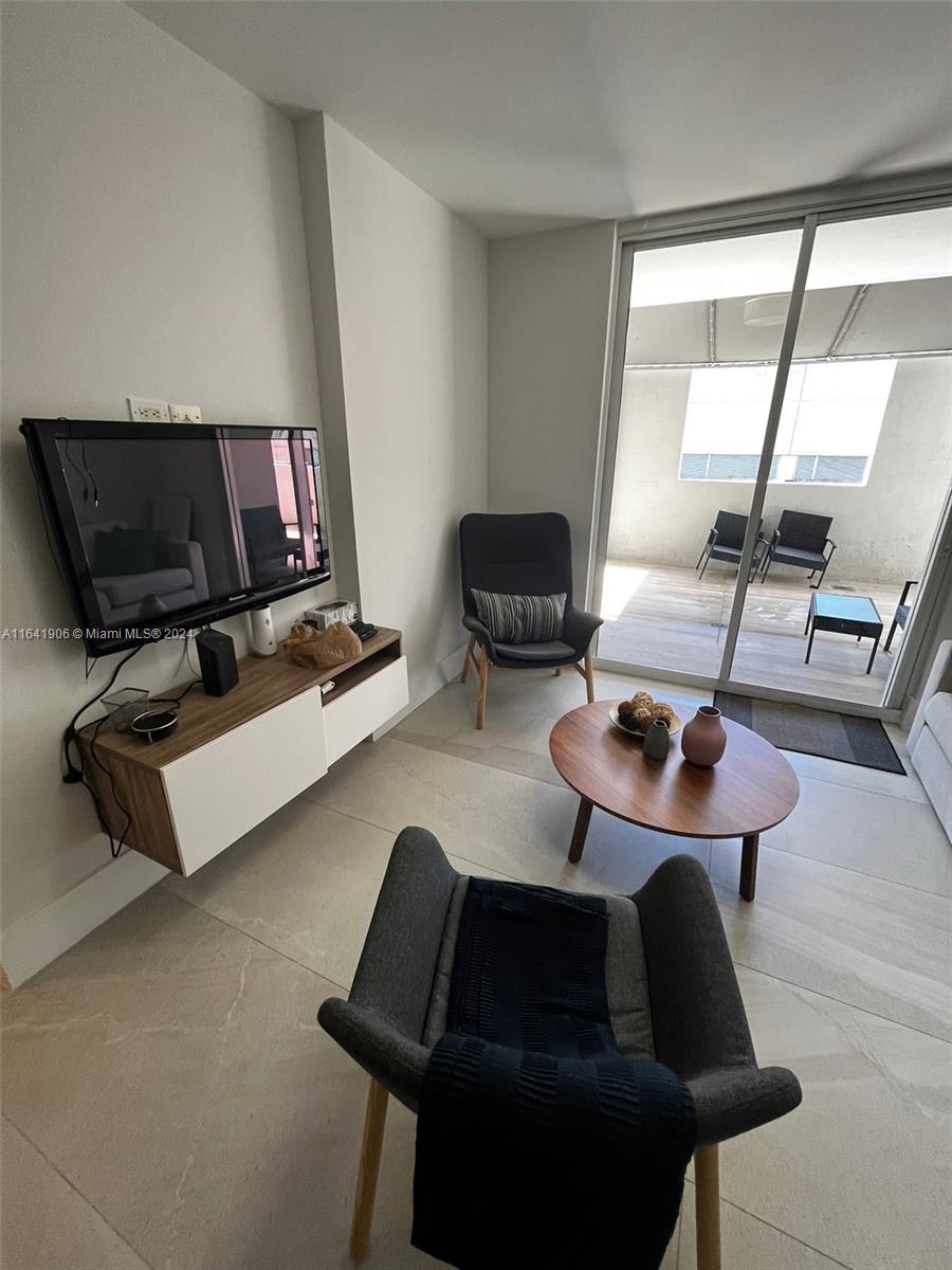 Rental Property at 185 Se 14th Ter 606, Miami, Broward County, Florida - Bedrooms: 2 
Bathrooms: 2  - $3,600 MO.