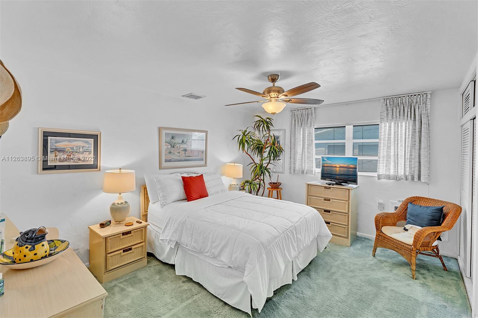 GOLDEN ISLES SEC - Residential