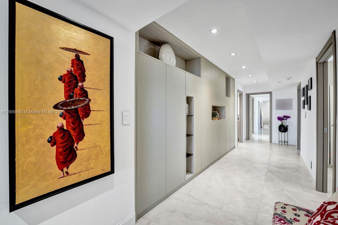 TURNBERRY ISLE SOUTH - Residential