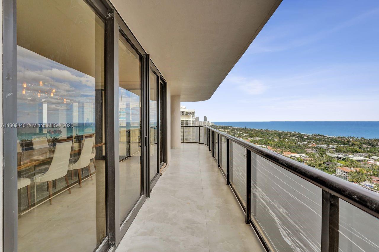 TURNBERRY ISLE SOUTH - Residential