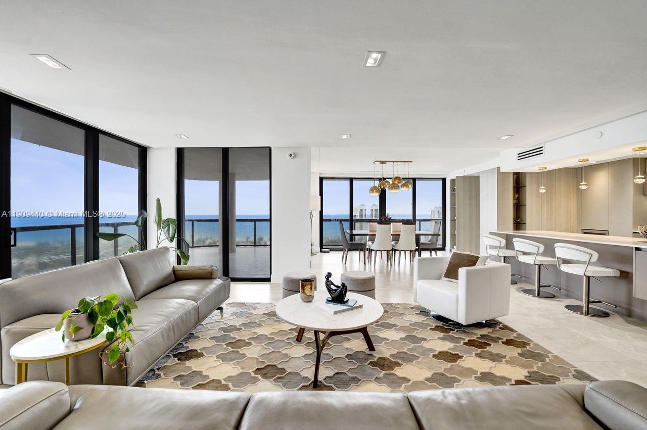 TURNBERRY ISLE SOUTH - Residential