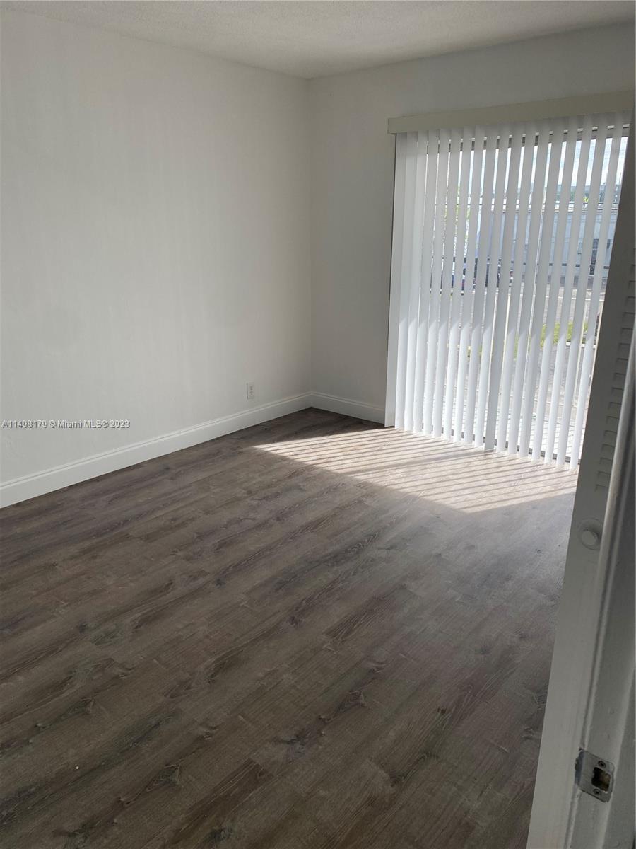 LSOLEI AT HALLANDALE BEAC - Residential Lease