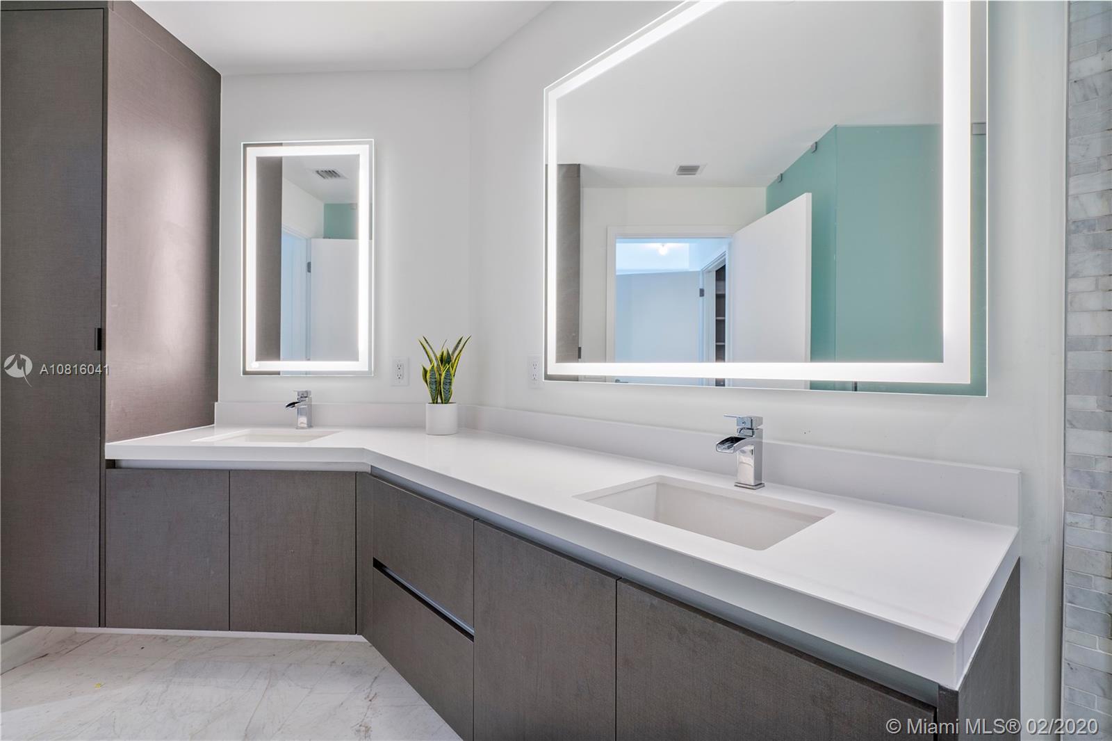 Paramount World Center - Residential Lease