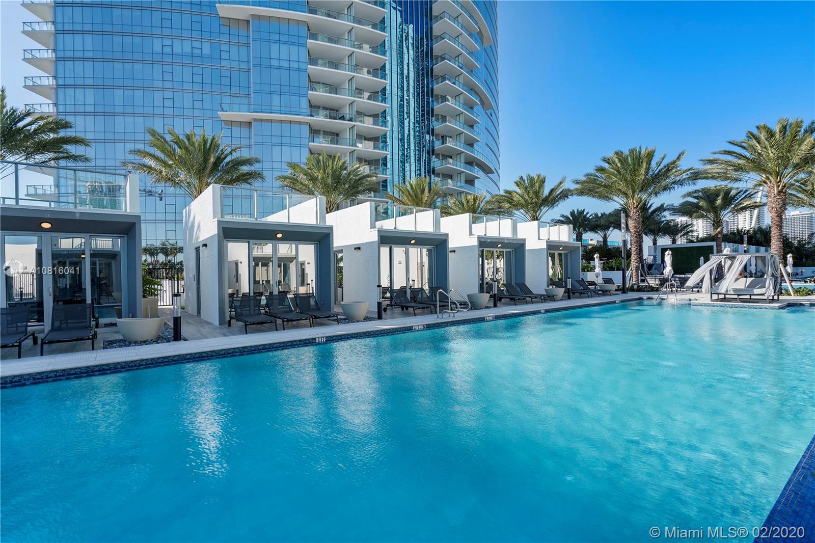 Paramount World Center - Residential Lease