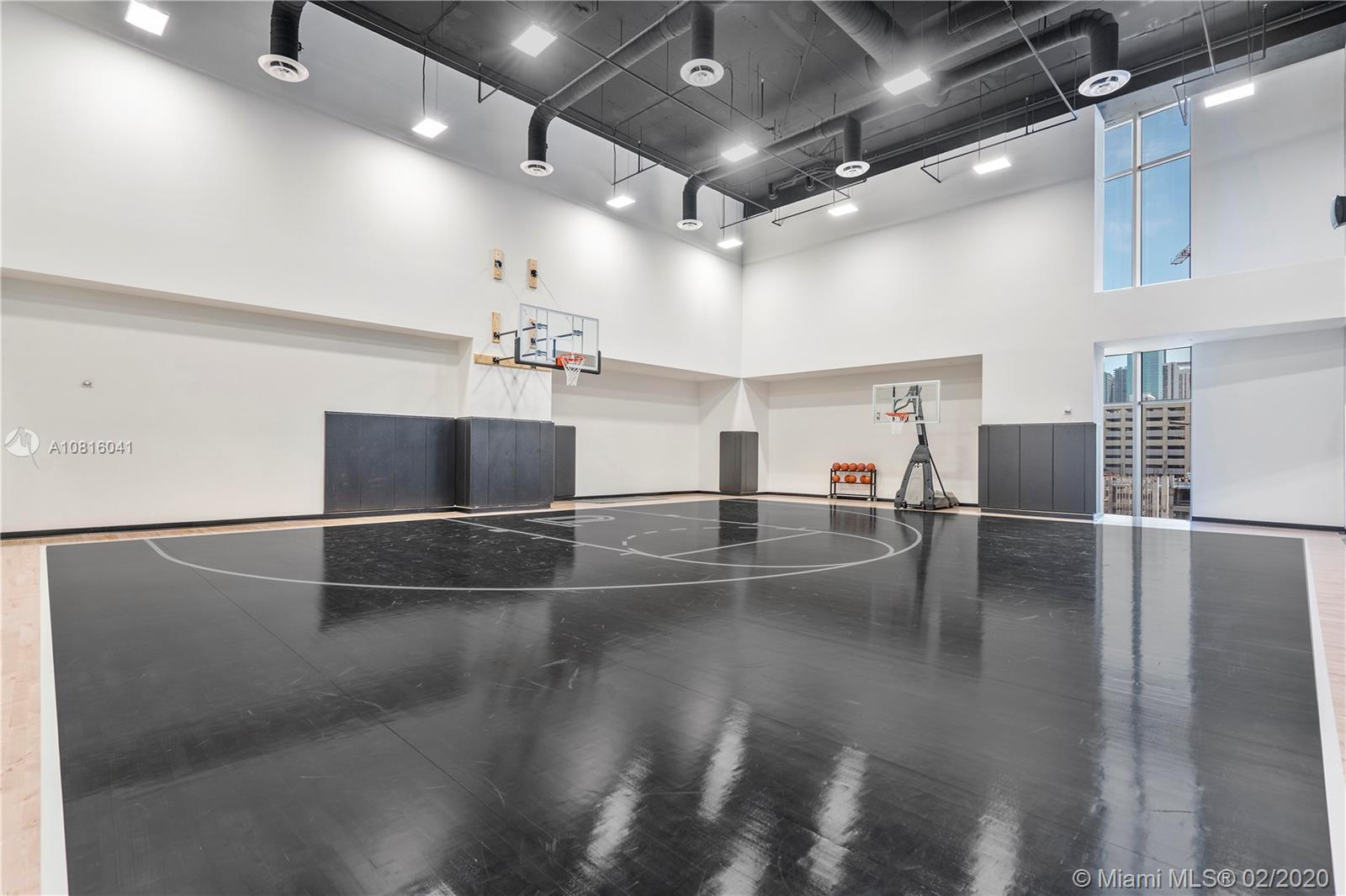 Paramount World Center - Residential Lease