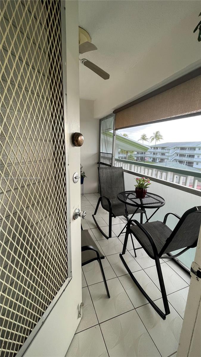 BEVERLY HILLS CONDO NUMBE - Residential