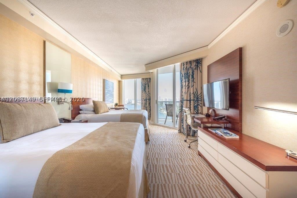 18001 Collins Ave 2504, Sunny Isles Beach, FL, 33160/$266,900 3 18001 Collins Ave 2504