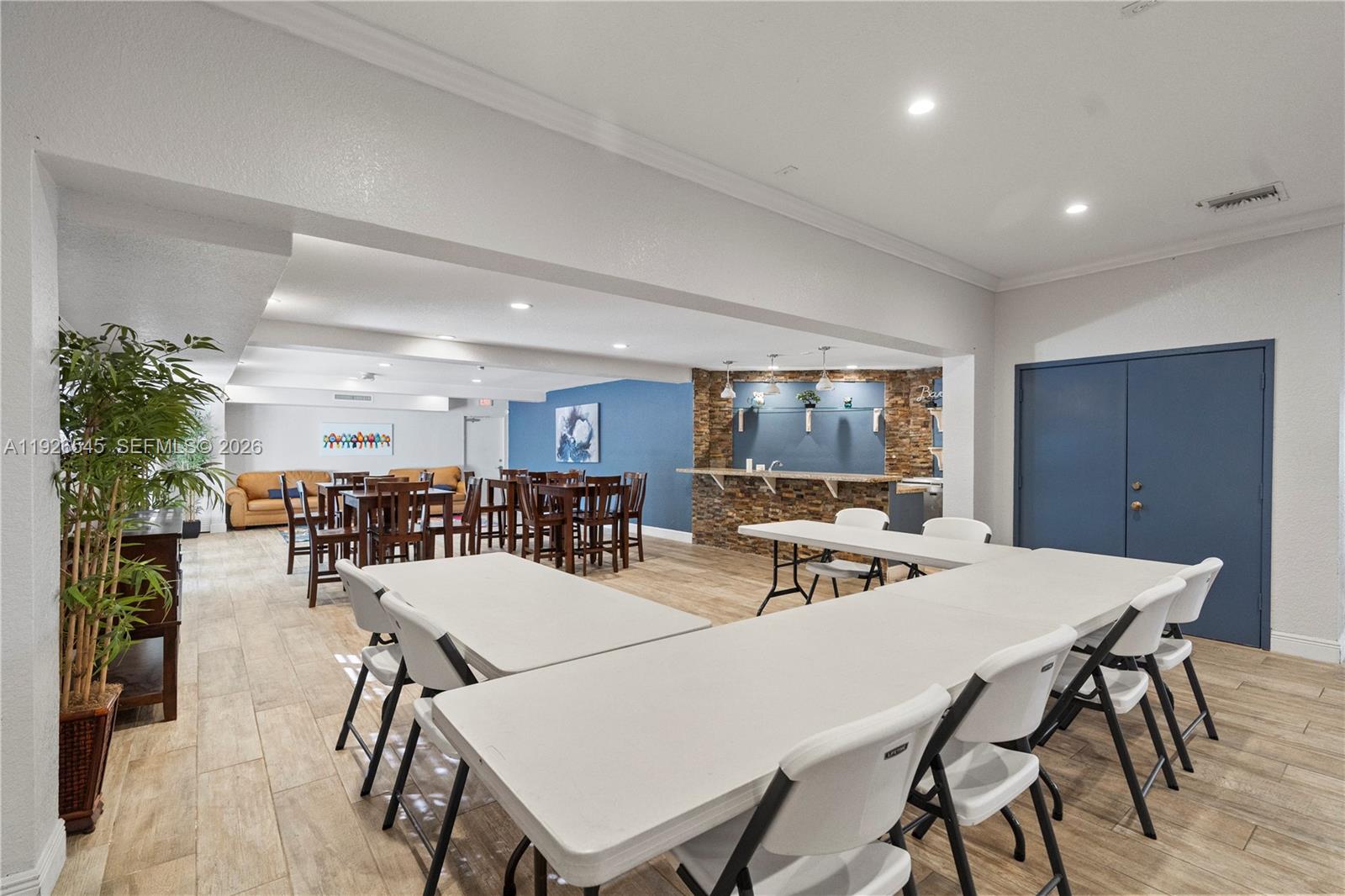 TOWNHOMES OF AUDUBON SOUT - Residential