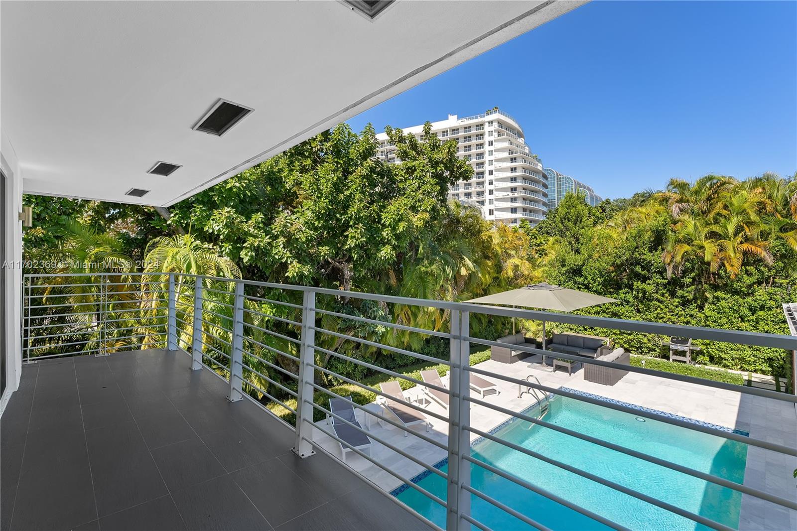 BAY POINT - Residential