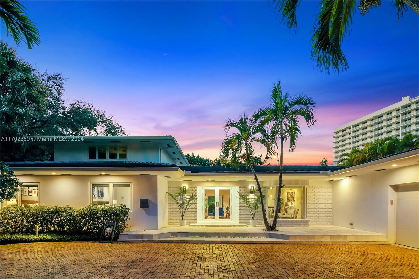 BAY POINT - Residential