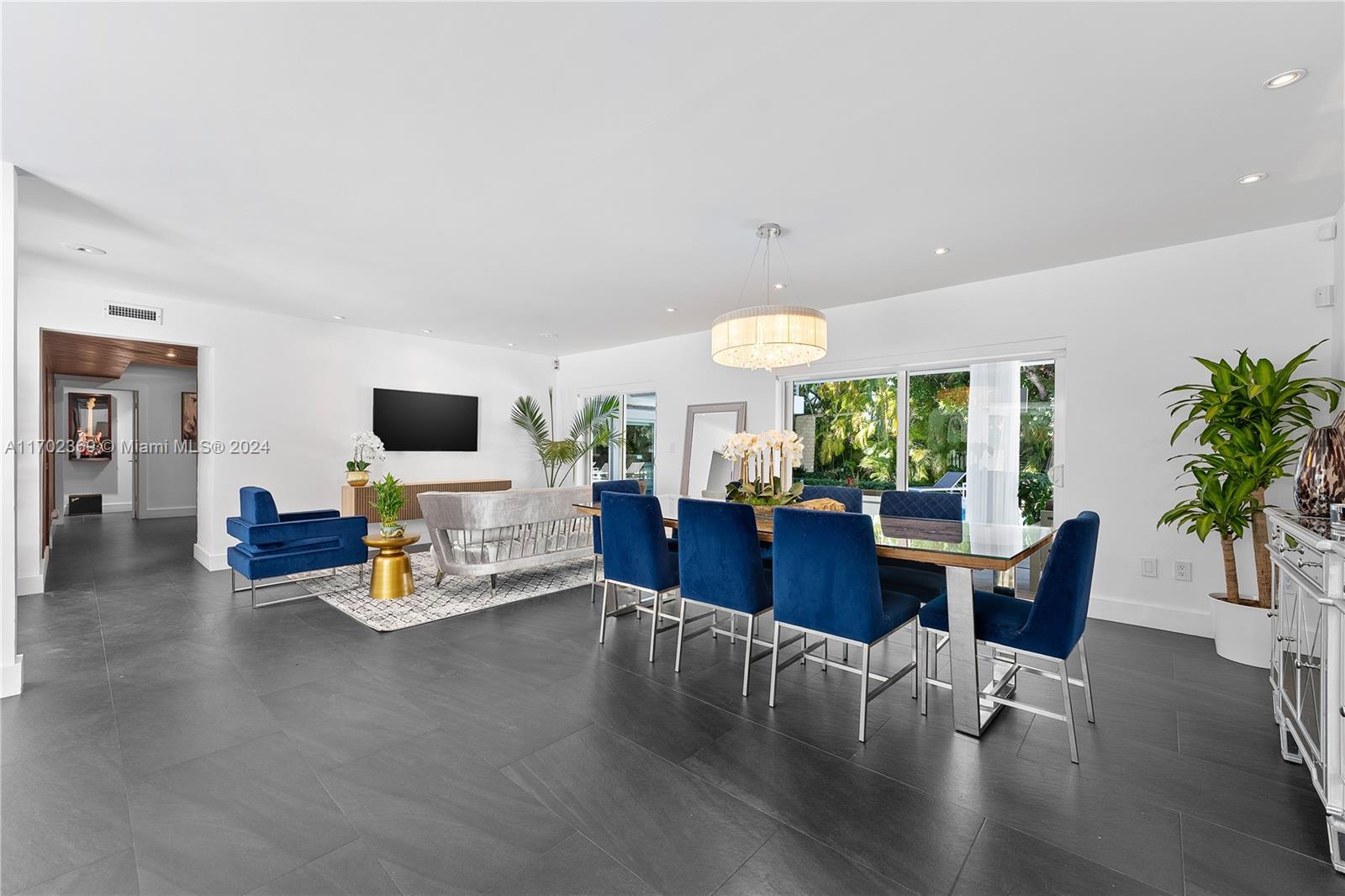 BAY POINT - Residential