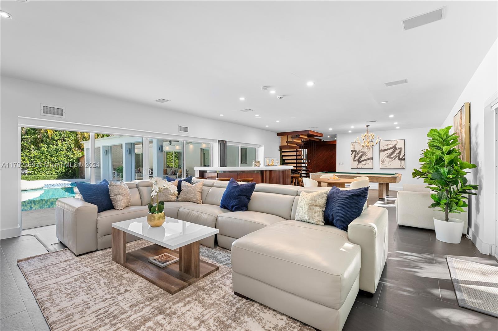 BAY POINT - Residential