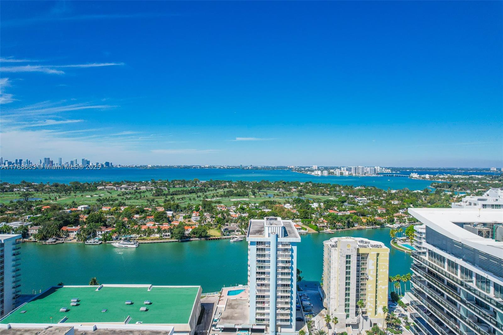 5838 CONDOMINIUM - Residential