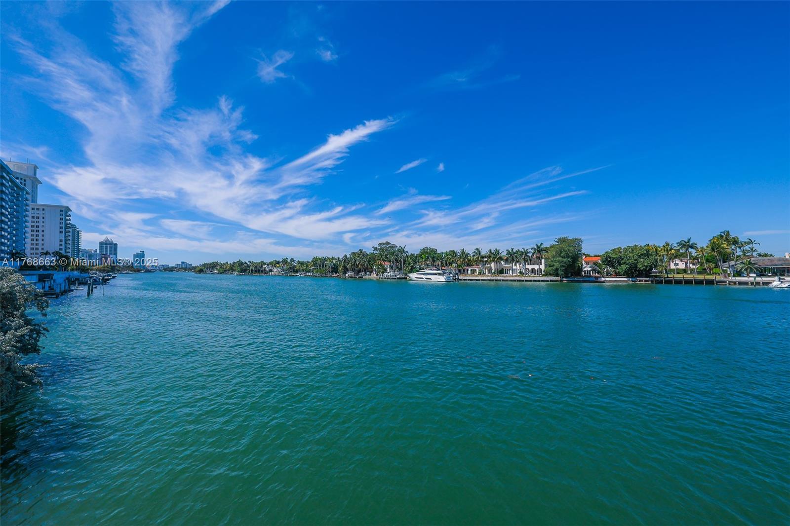 5838 CONDOMINIUM - Residential