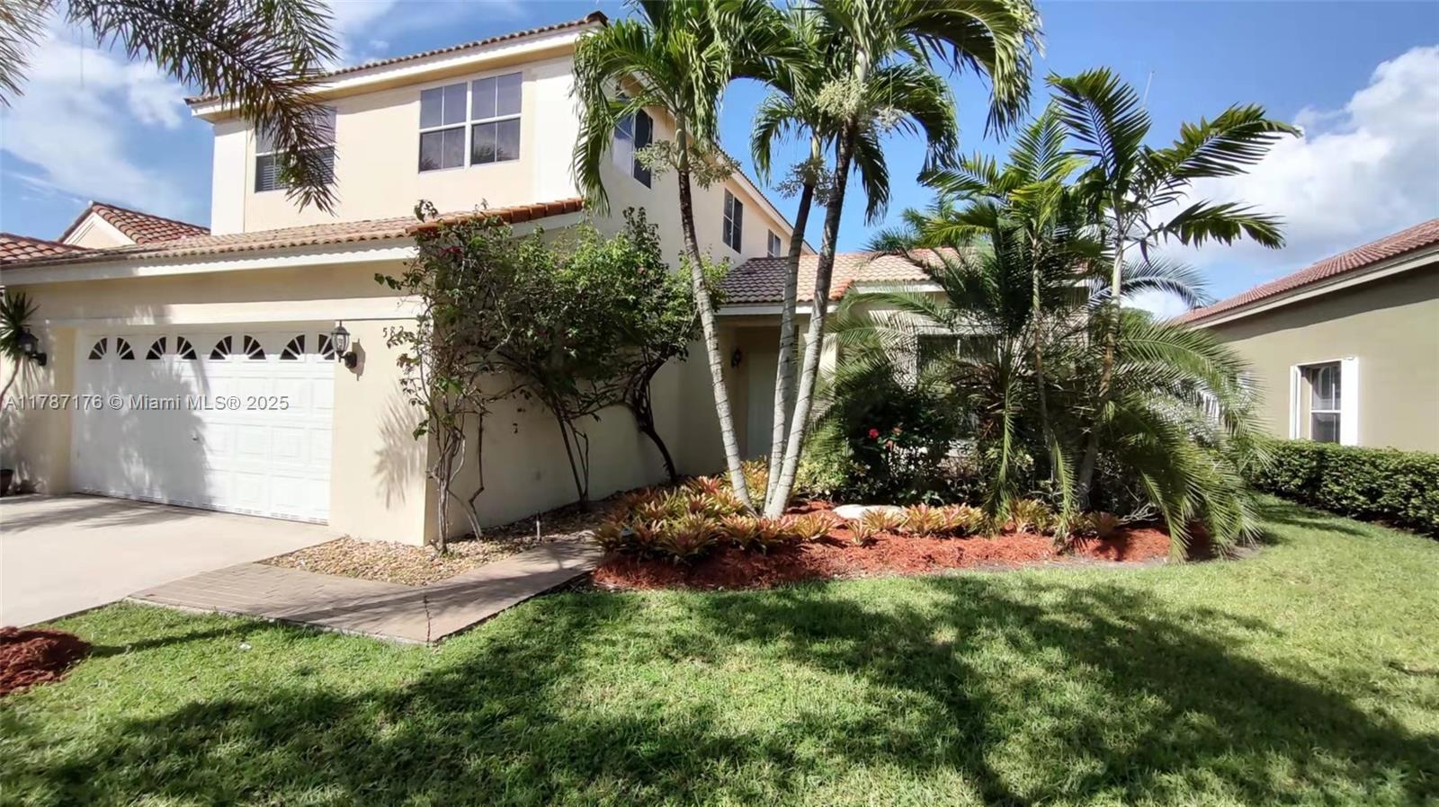 Rental Property at 582 Carrington Ln 582, Weston, Broward County, Florida - Bedrooms: 4 
Bathrooms: 2  - $5,500 MO.