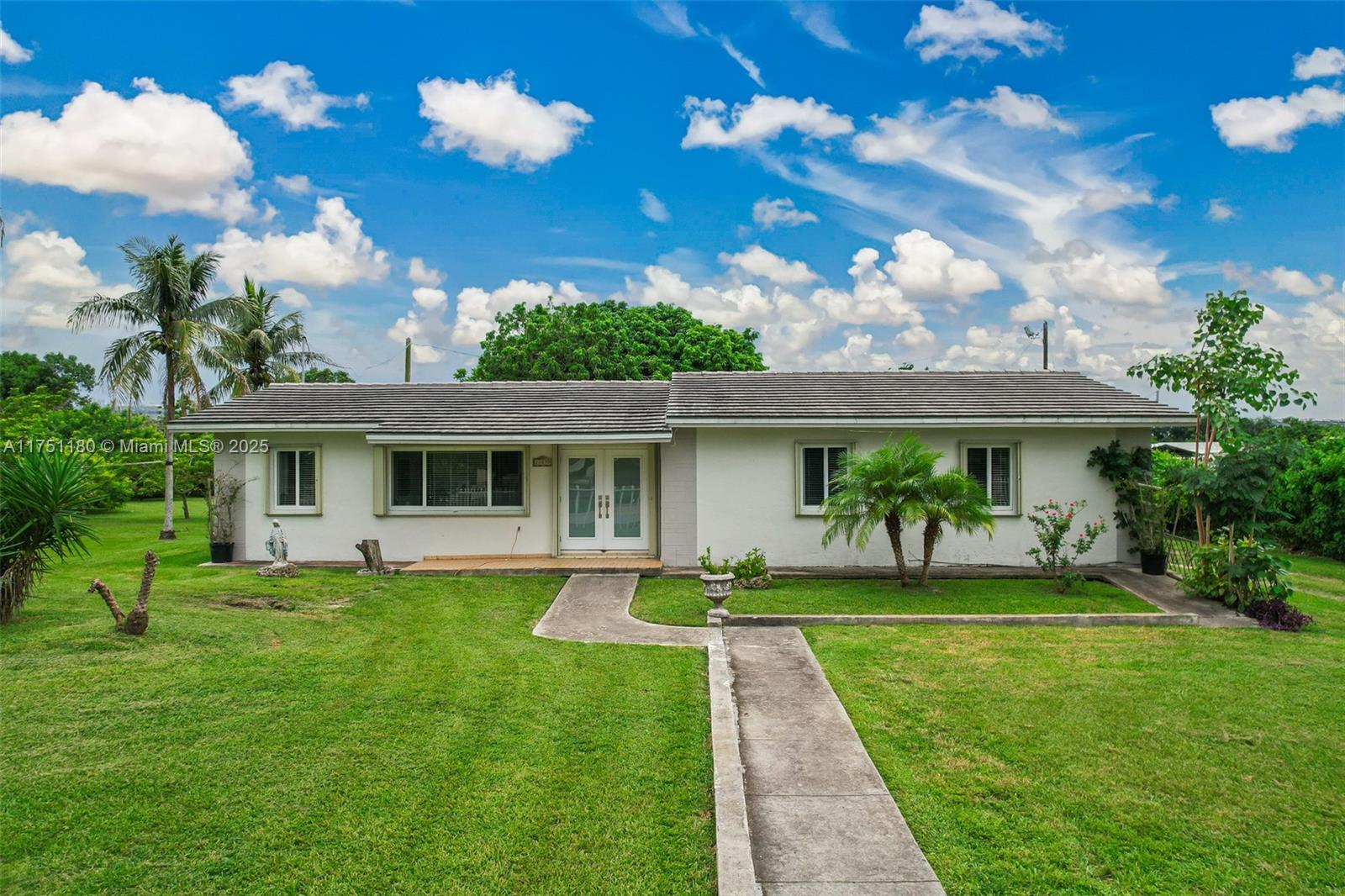 Property for Sale at 20890 Sw 236th St, Homestead, Miami-Dade County, Florida - Bedrooms: 3 
Bathrooms: 2  - $1,189,990