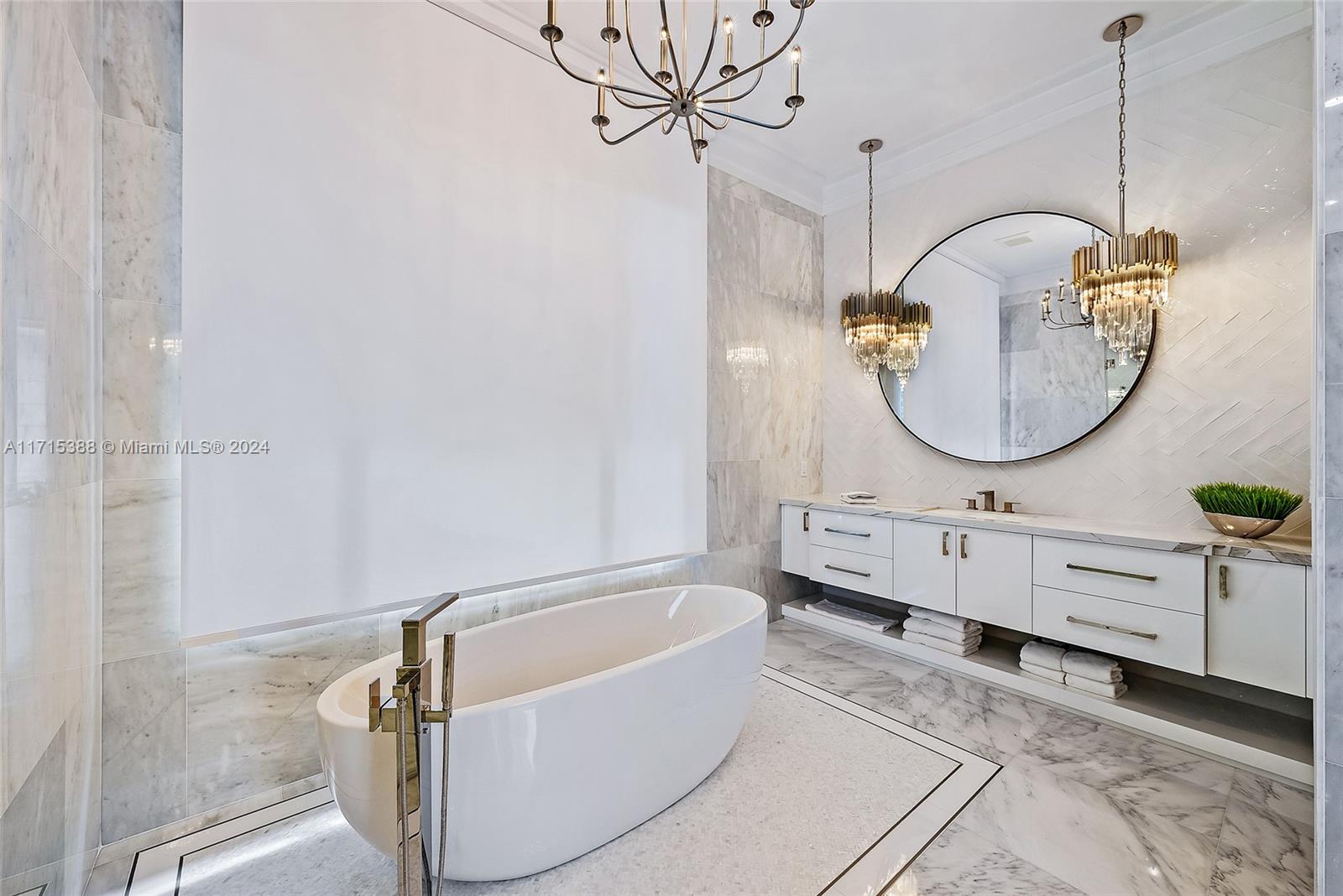 Admirals Cove - Residential