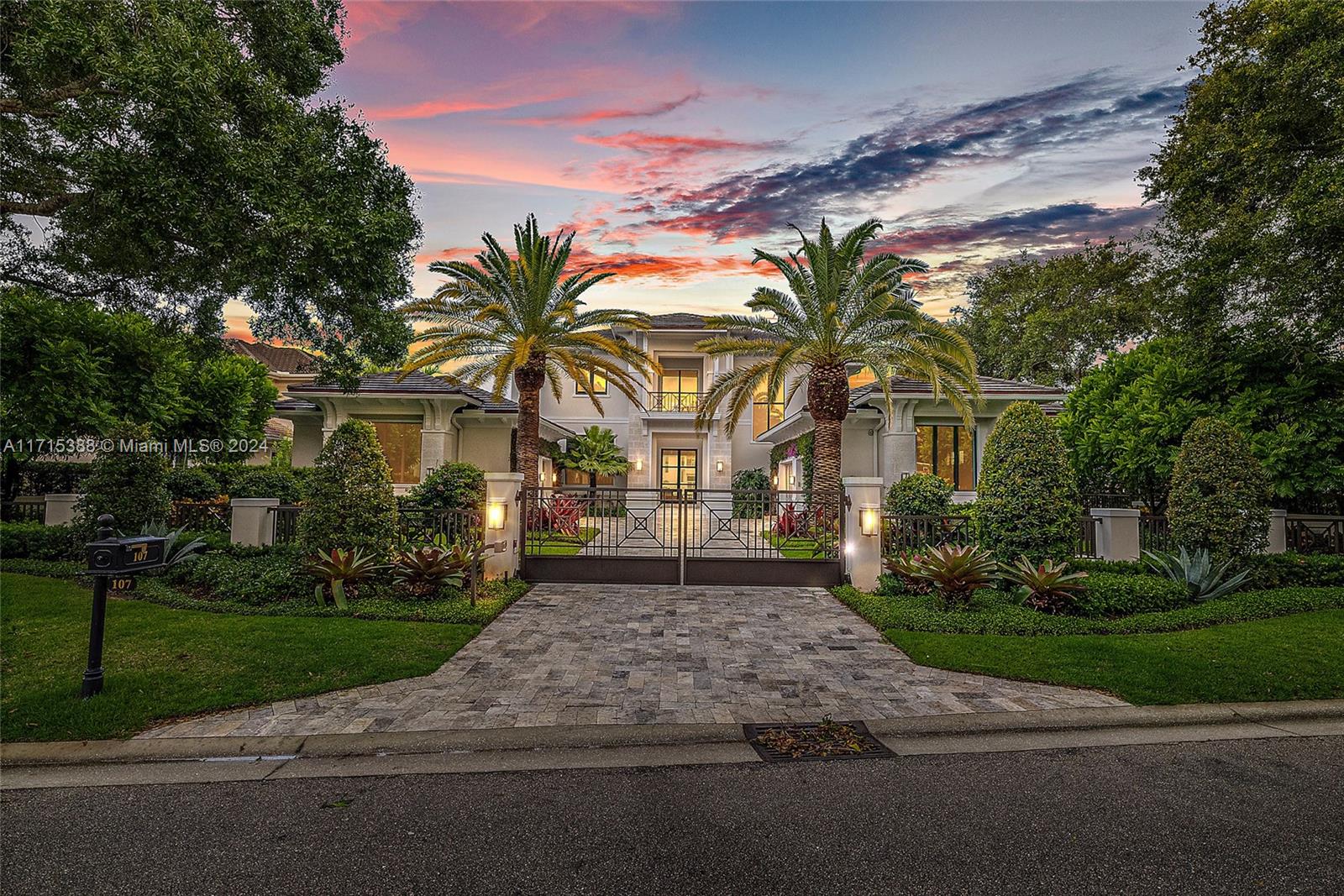 107 Quayside Dr