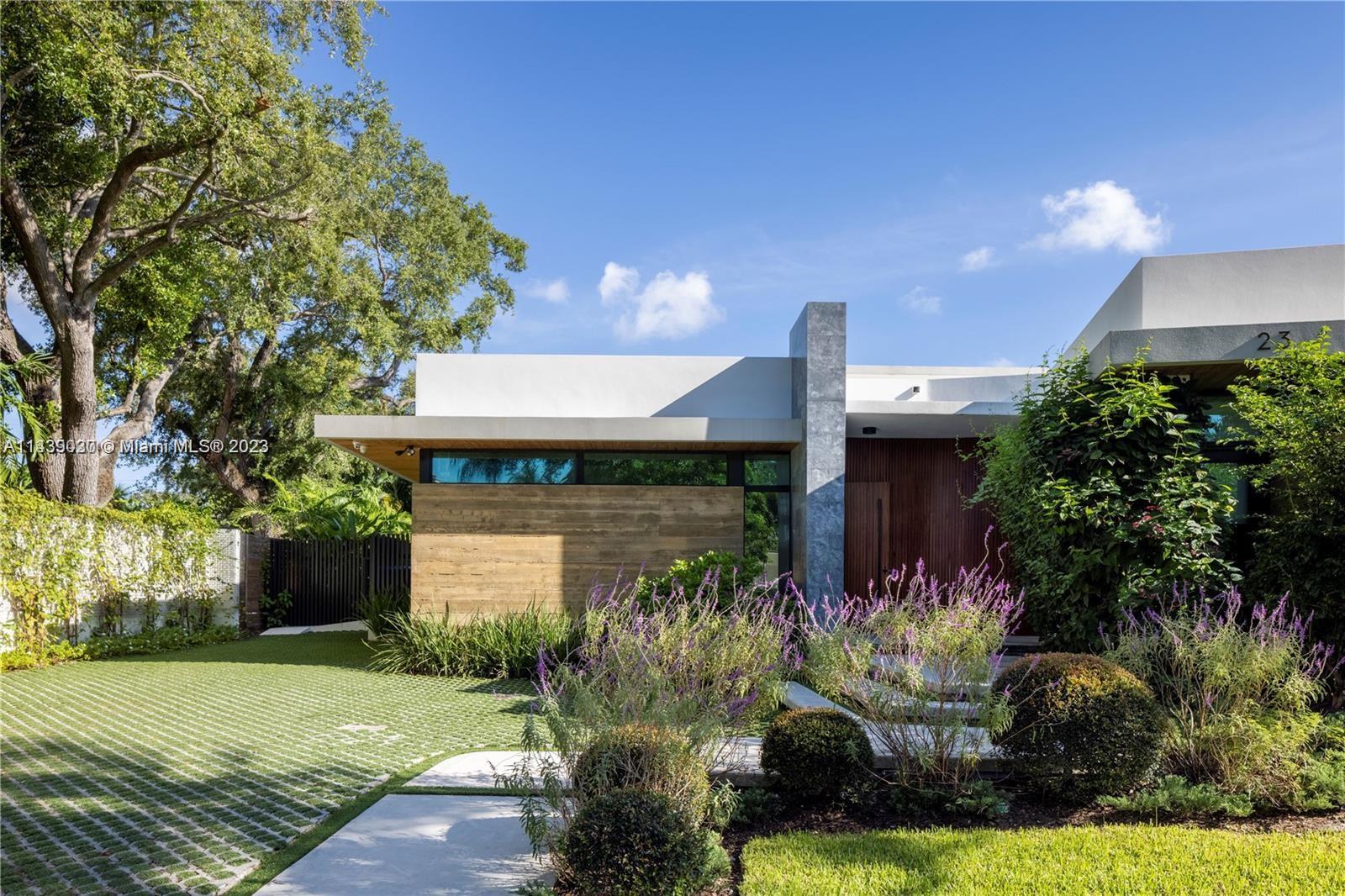 BAY HEIGHTS GROVES - Residential