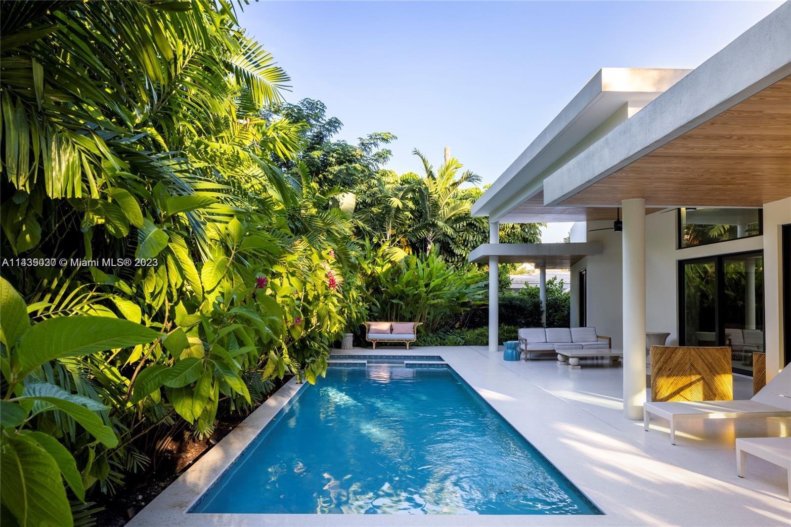 BAY HEIGHTS GROVES - Residential