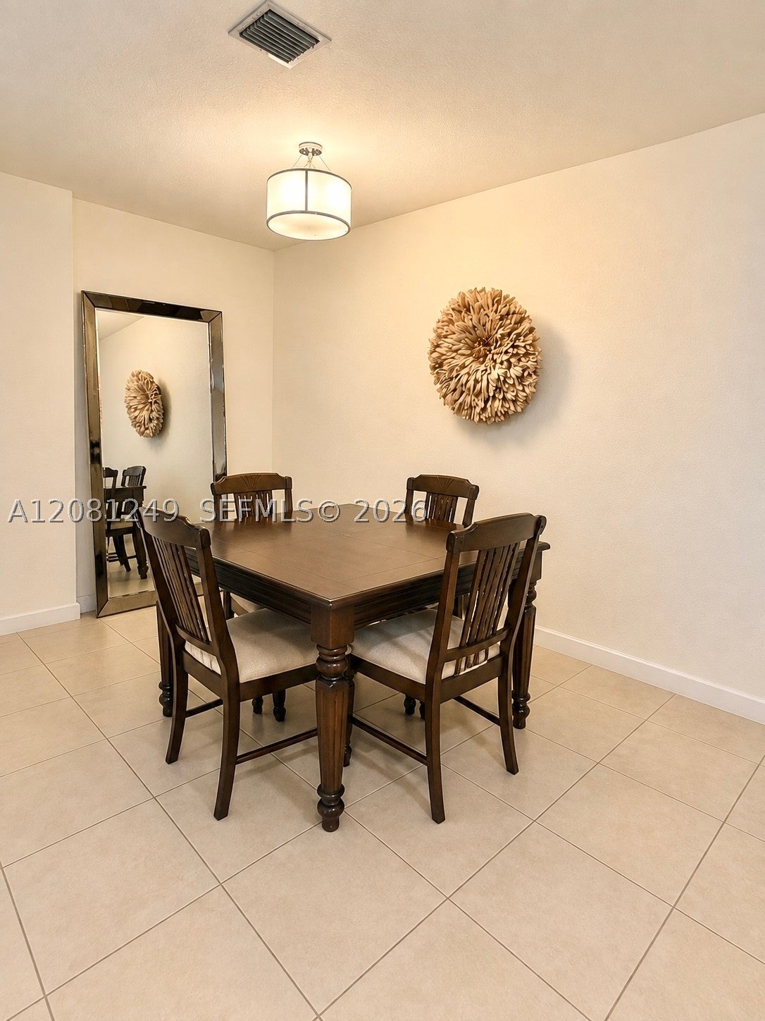 3344 W 105th Ter