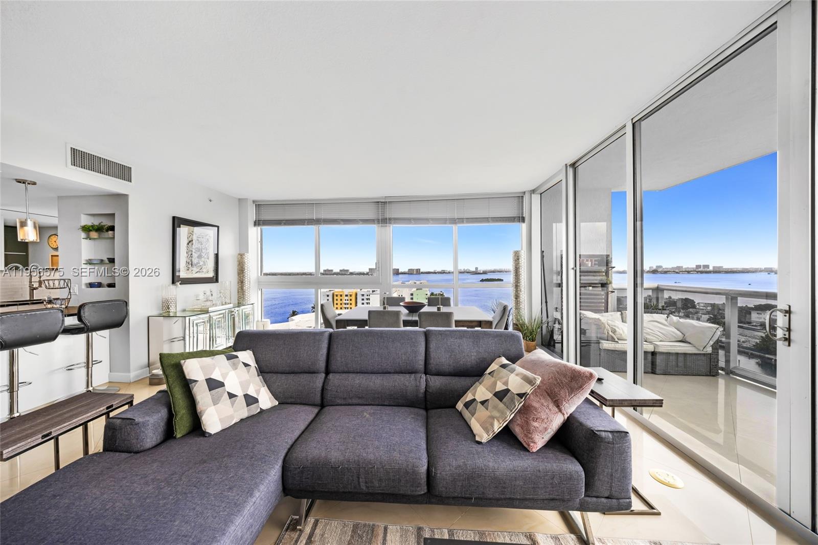 BLUE BAY TOWER CONDO - Residential