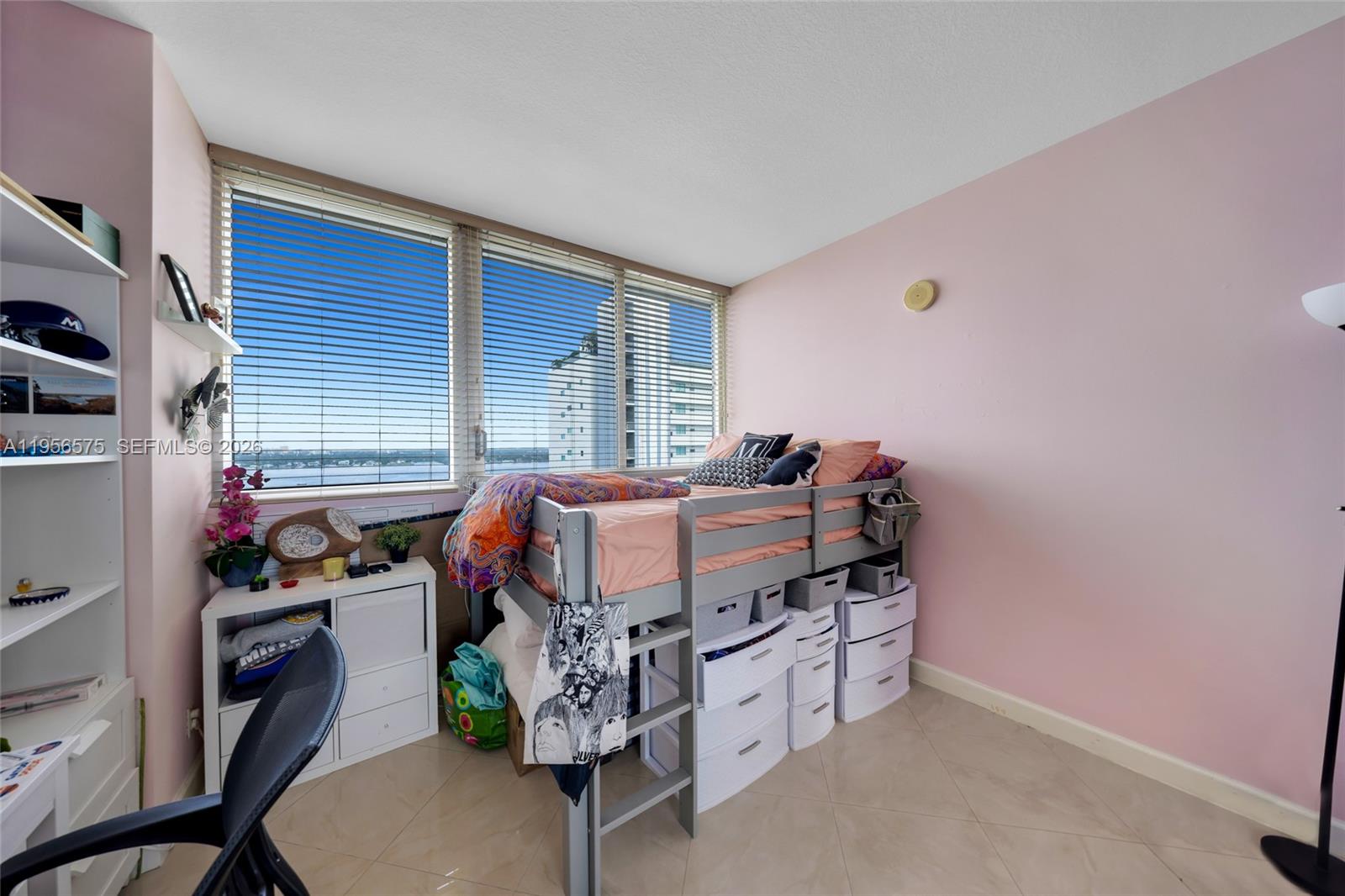 BLUE BAY TOWER CONDO - Residential