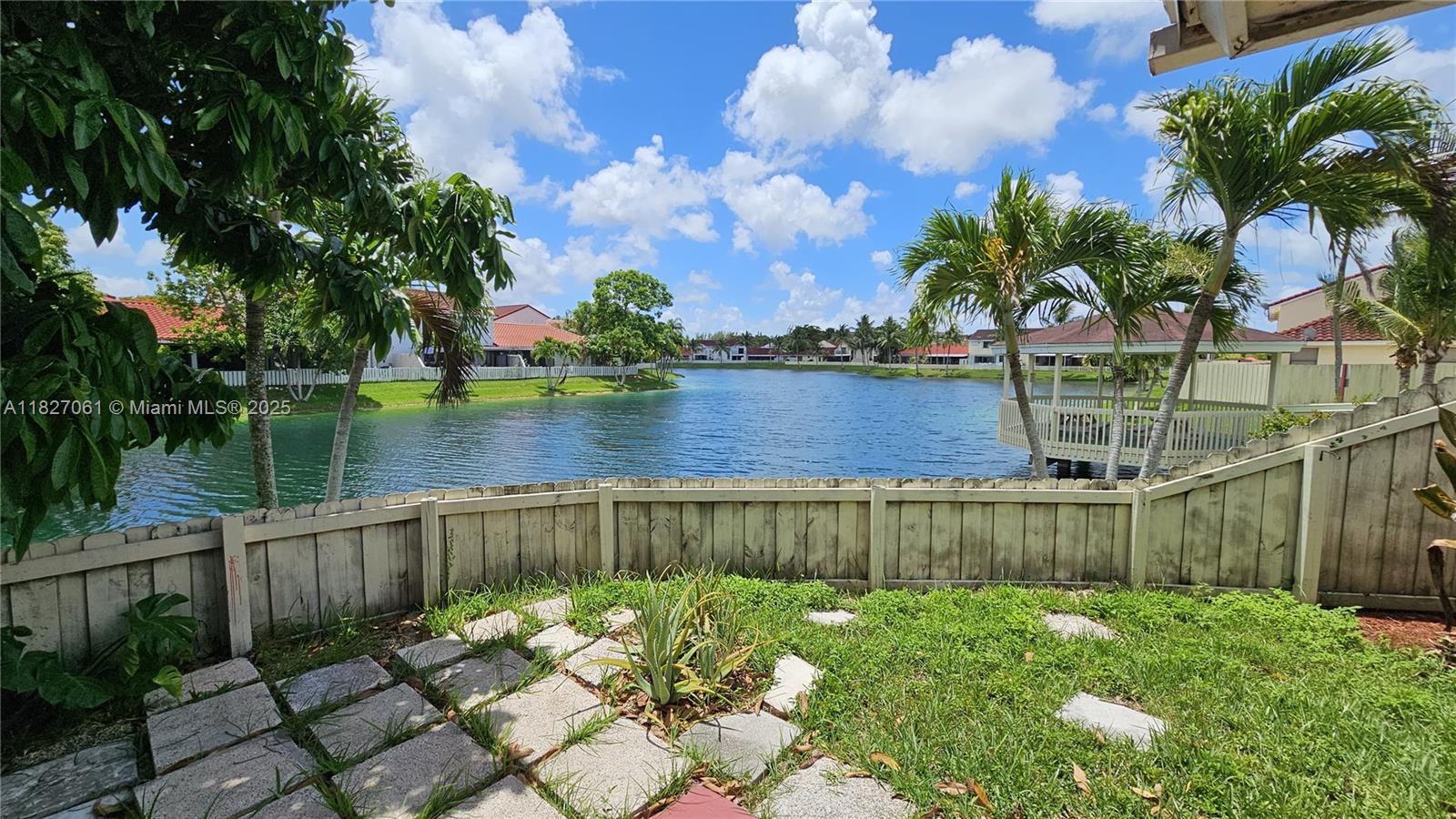 1105 San Remo Cir, Homestead, FL, 33035/$345,000 4 1105 San Remo Cir