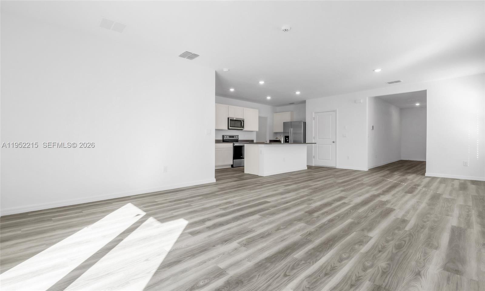 ANGELINE - Residential Lease