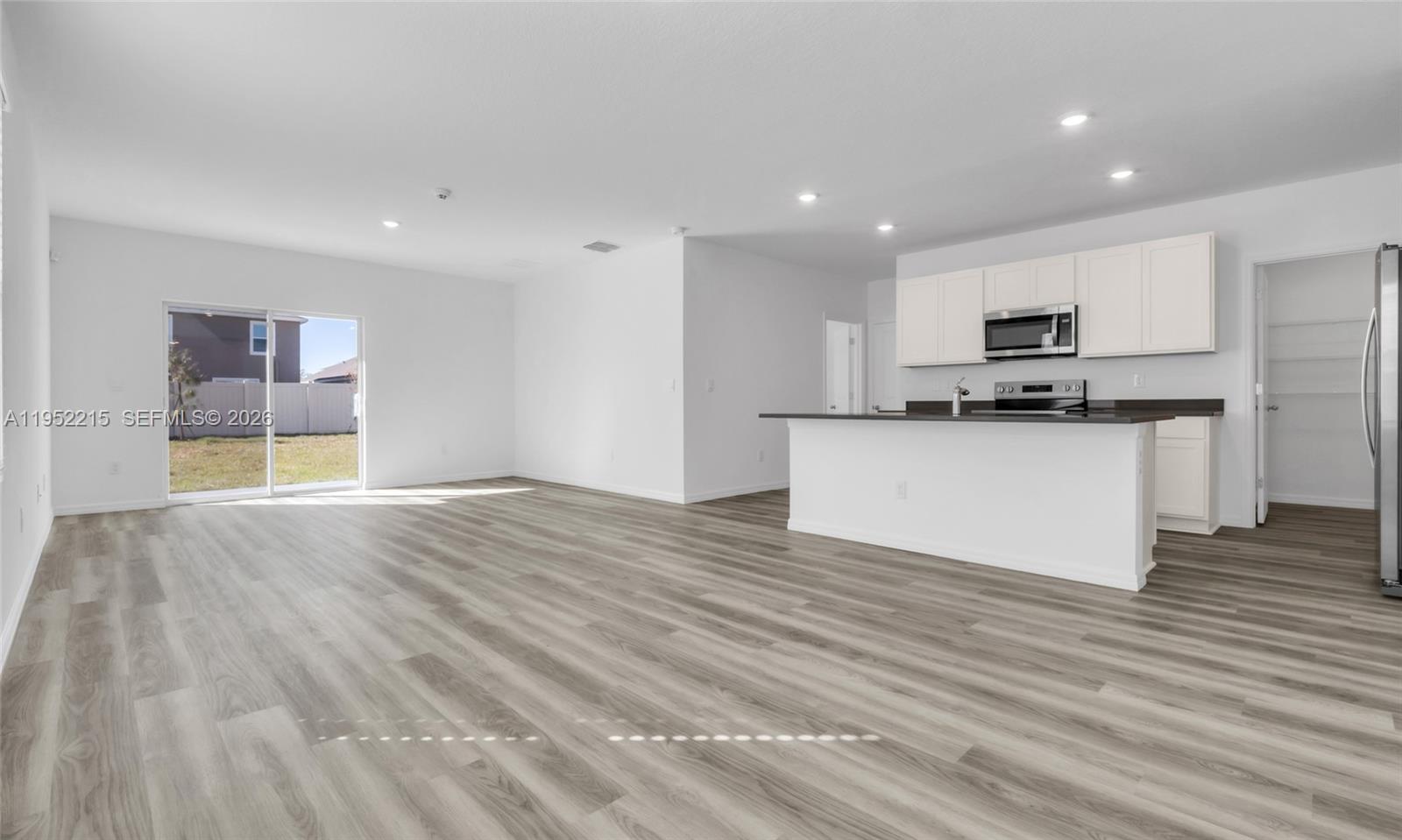 ANGELINE - Residential Lease