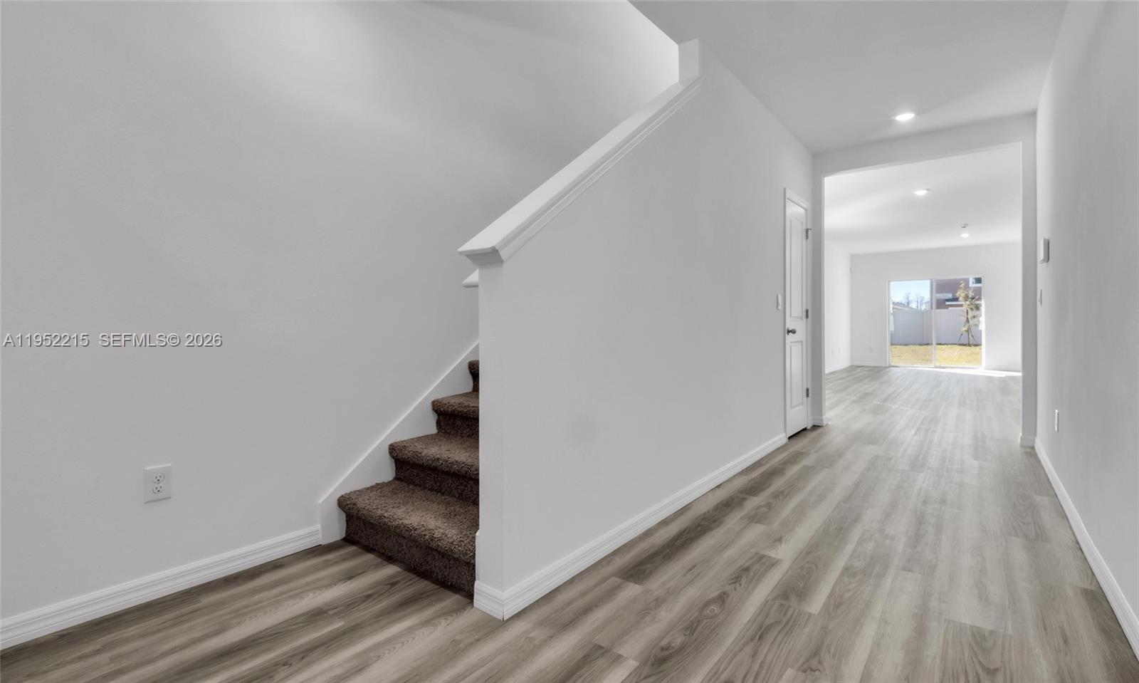 ANGELINE - Residential Lease