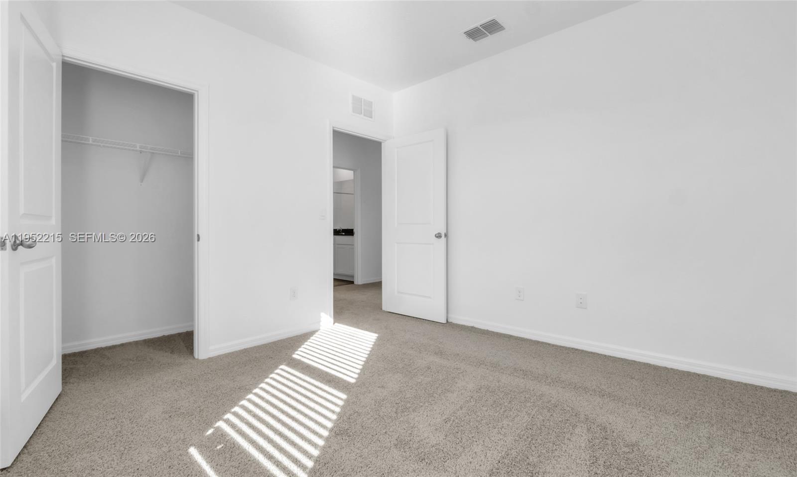 ANGELINE - Residential Lease