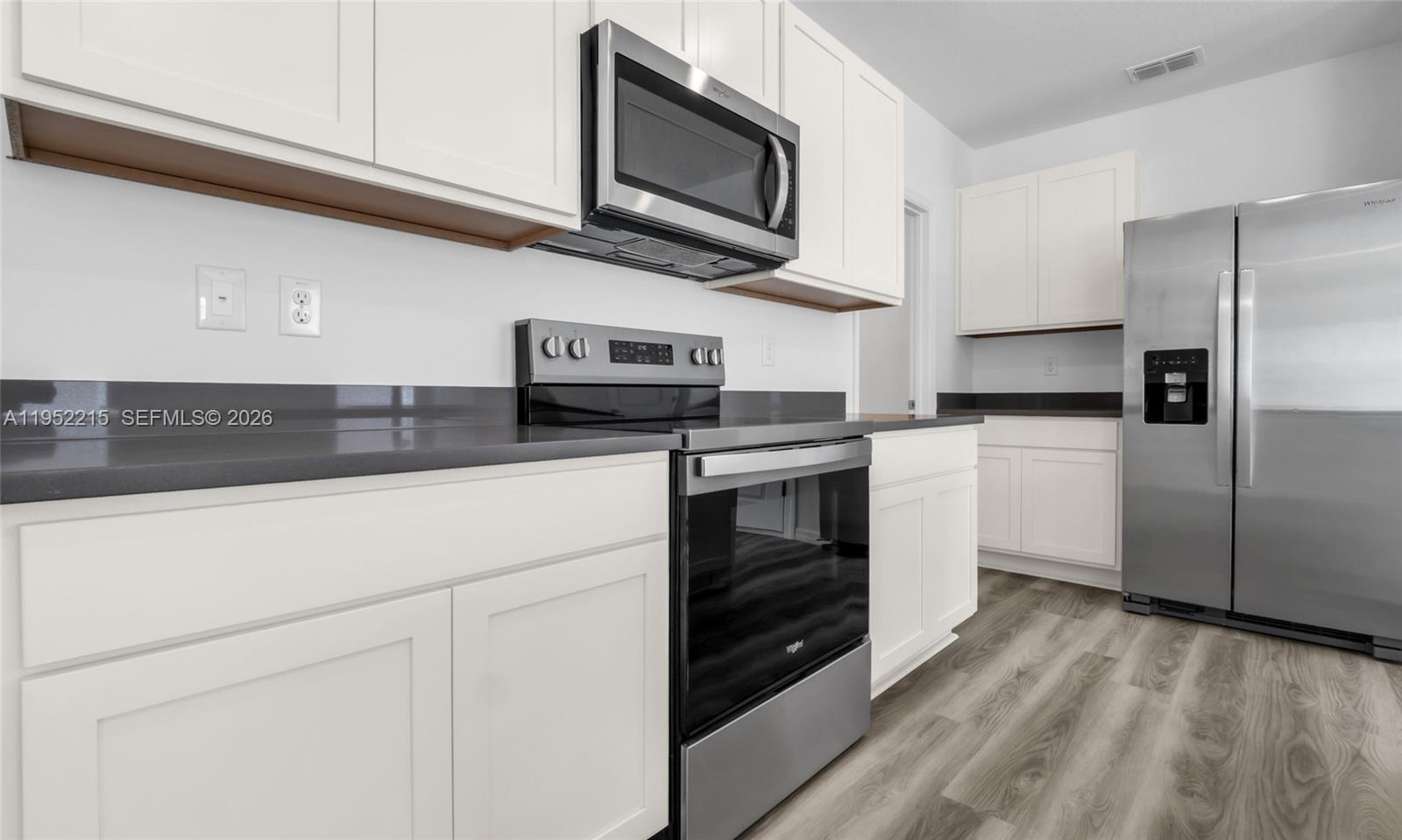 ANGELINE - Residential Lease