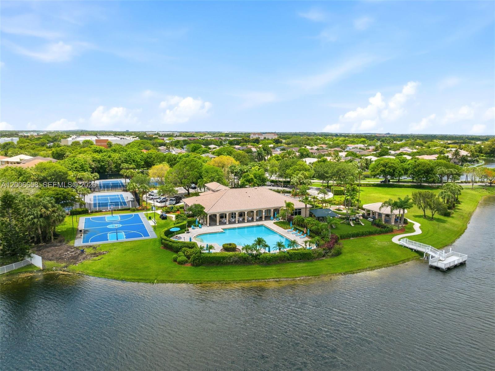SILVER SHORES (PARCELS A - Residential