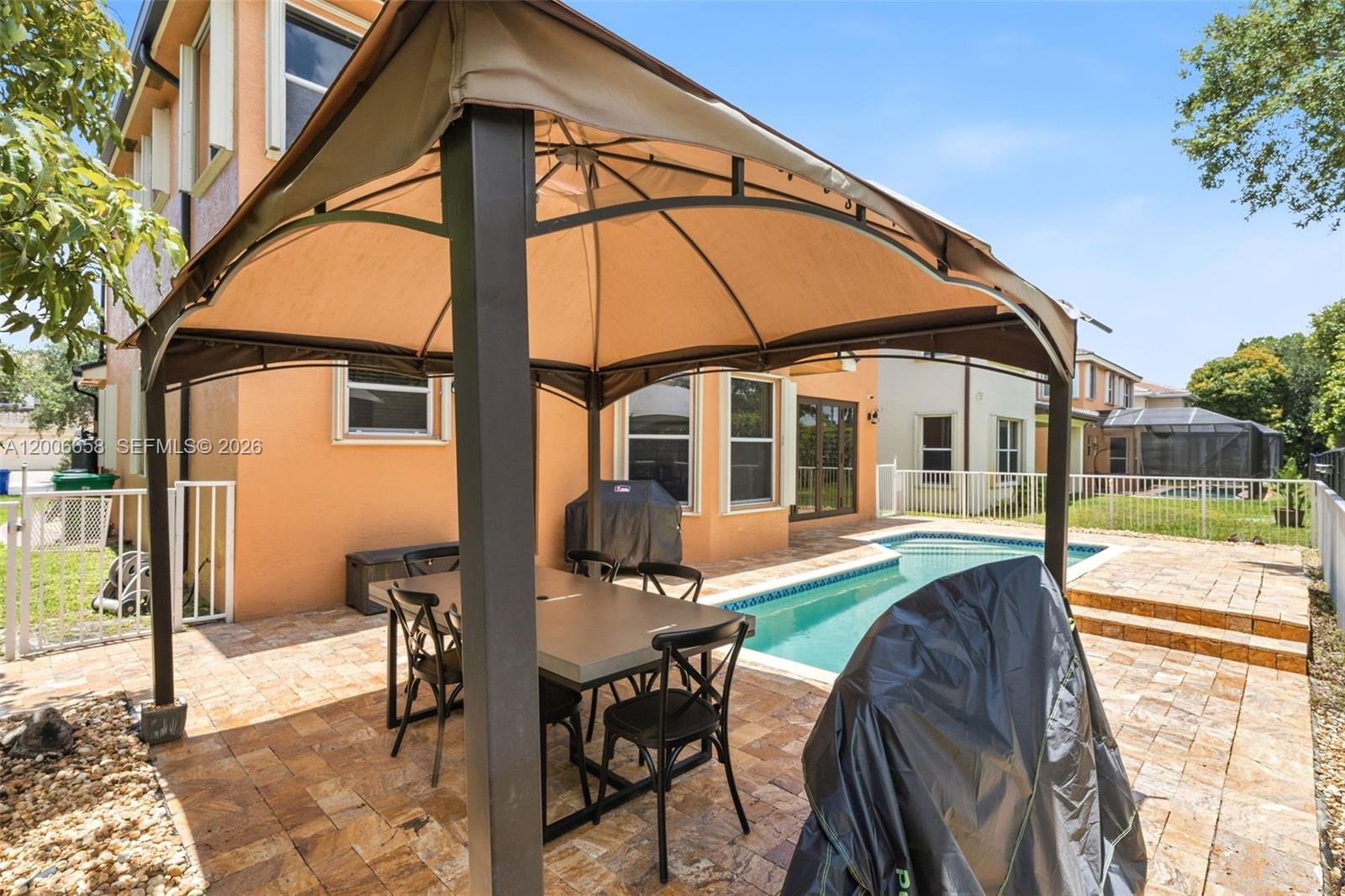 SILVER SHORES (PARCELS A - Residential