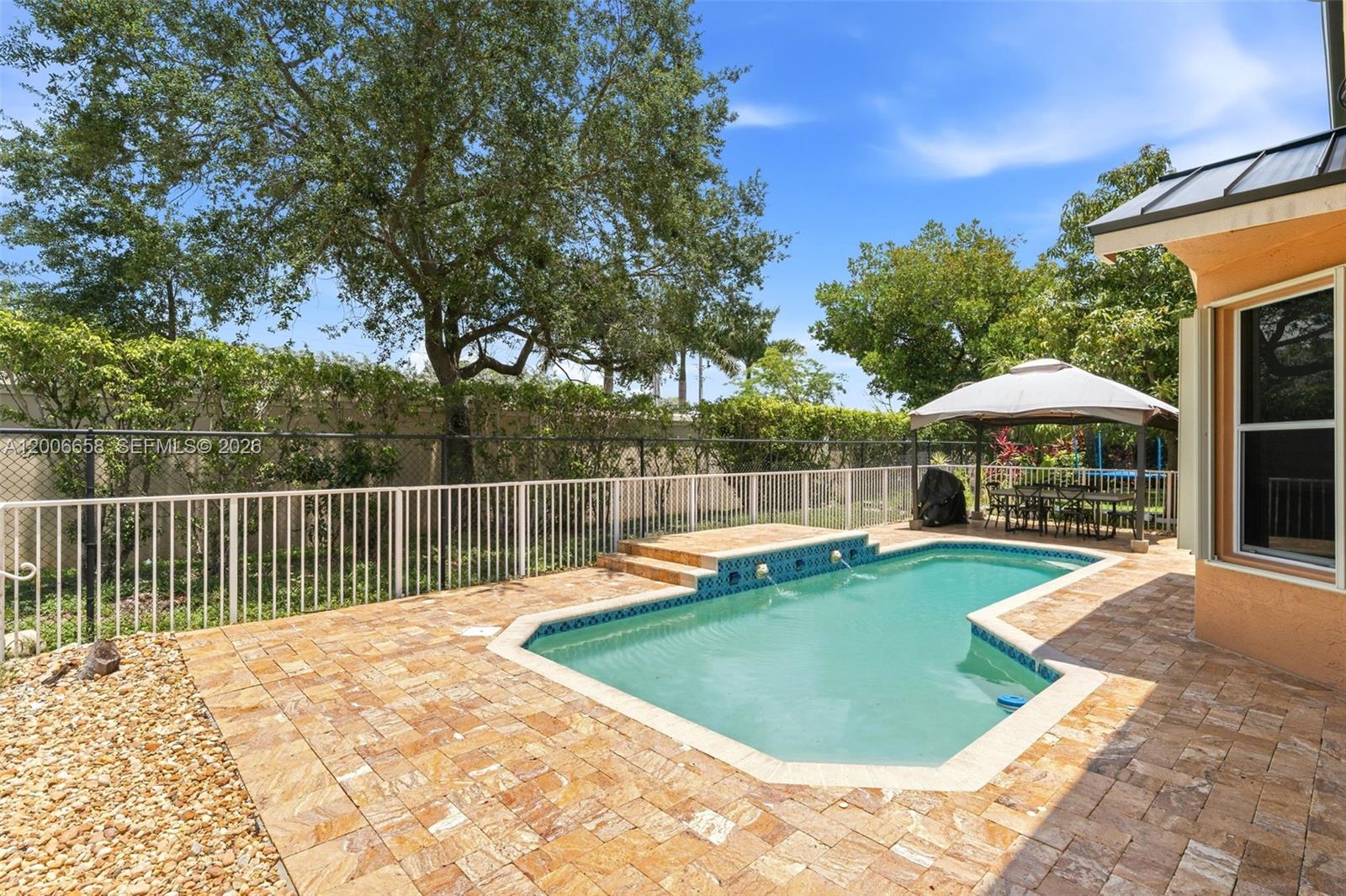 SILVER SHORES (PARCELS A - Residential