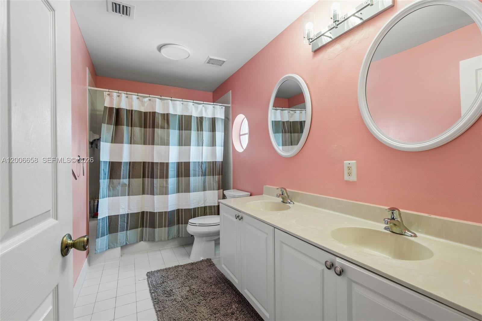 SILVER SHORES (PARCELS A - Residential