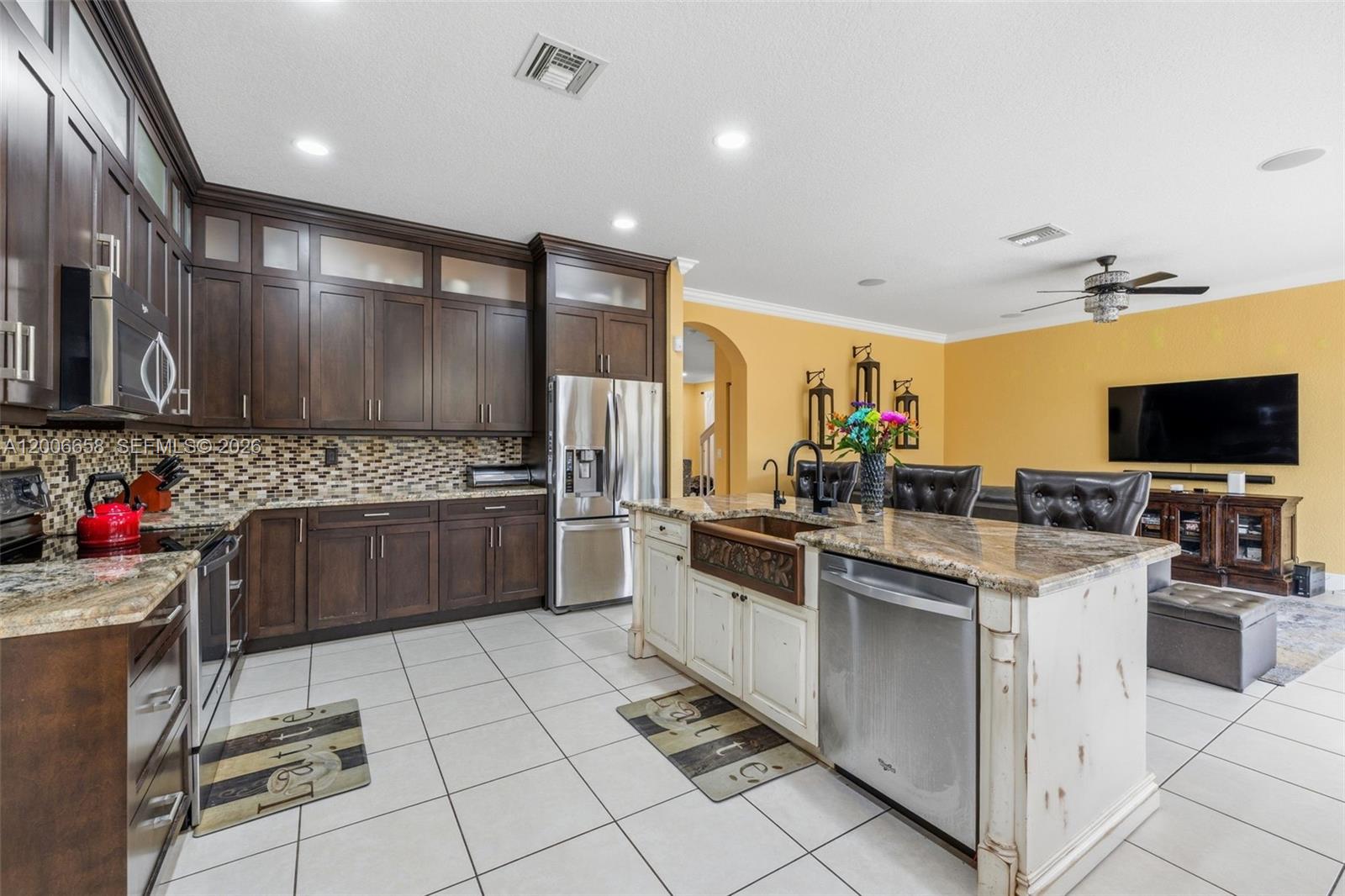 SILVER SHORES (PARCELS A - Residential