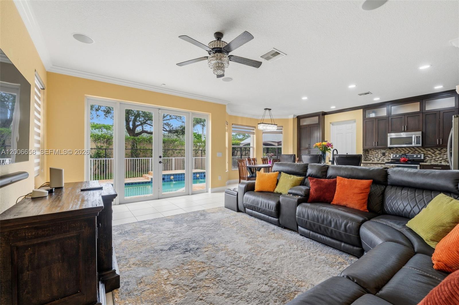 SILVER SHORES (PARCELS A - Residential