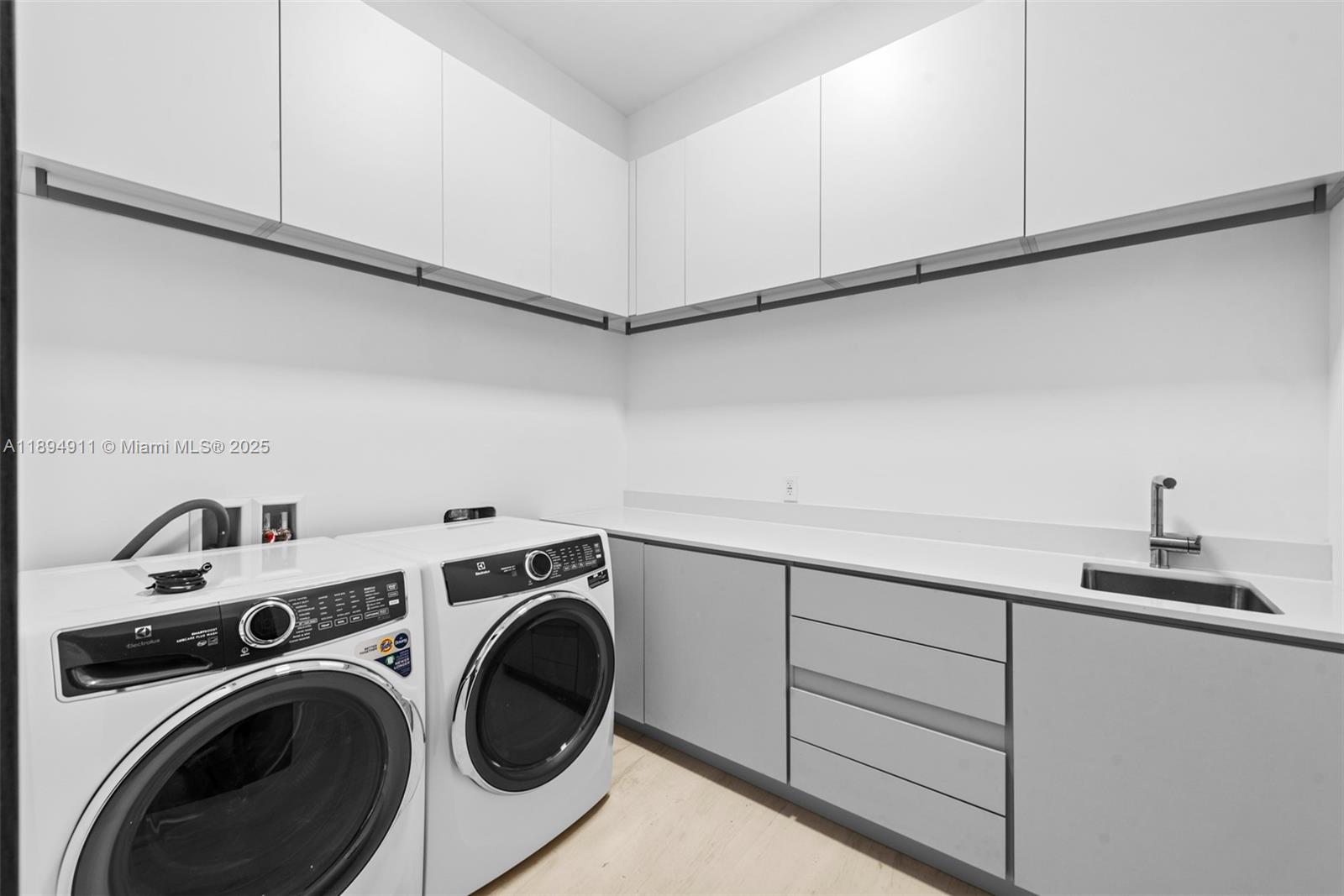 GOLDEN ISLES SEC - Residential