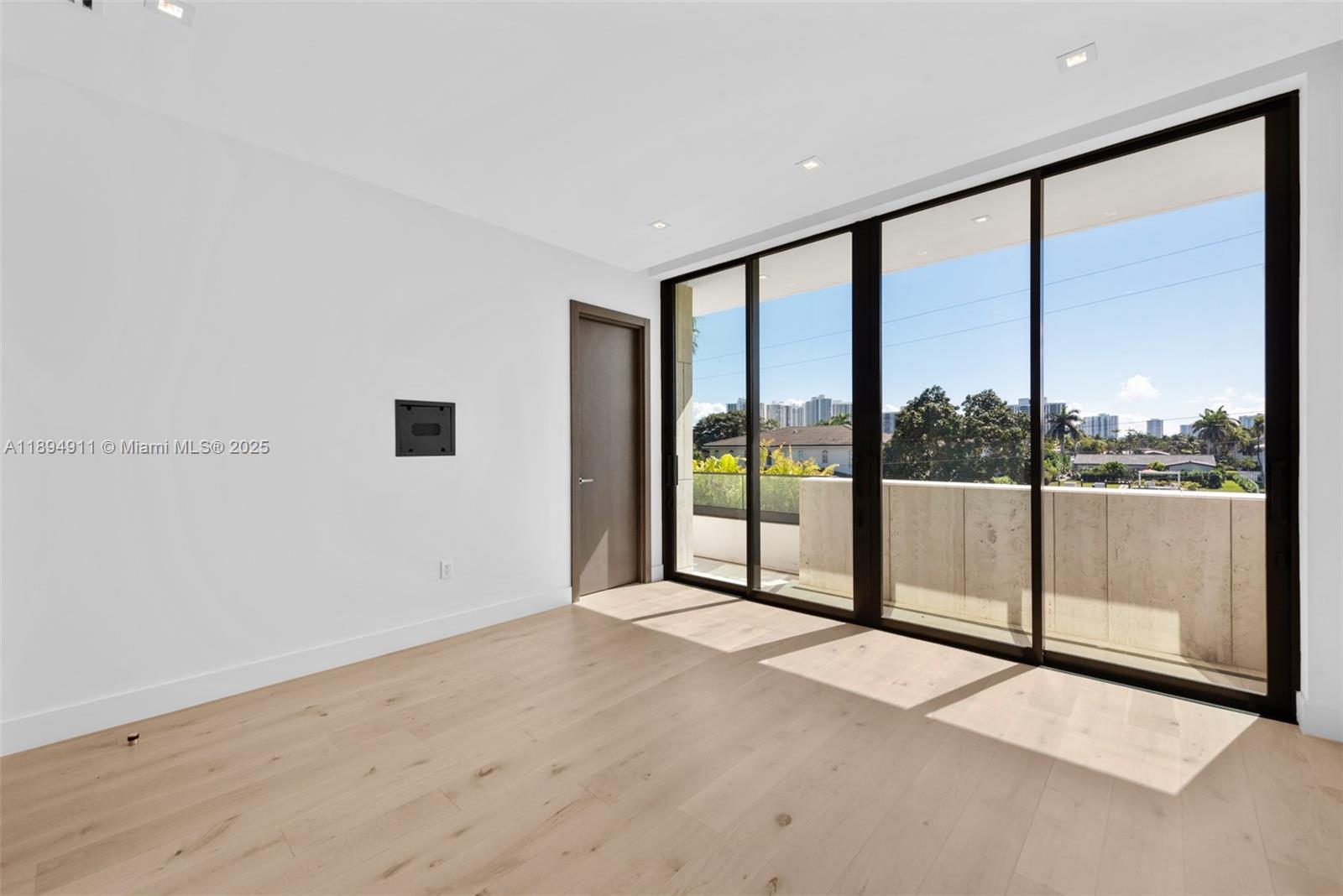 GOLDEN ISLES SEC - Residential