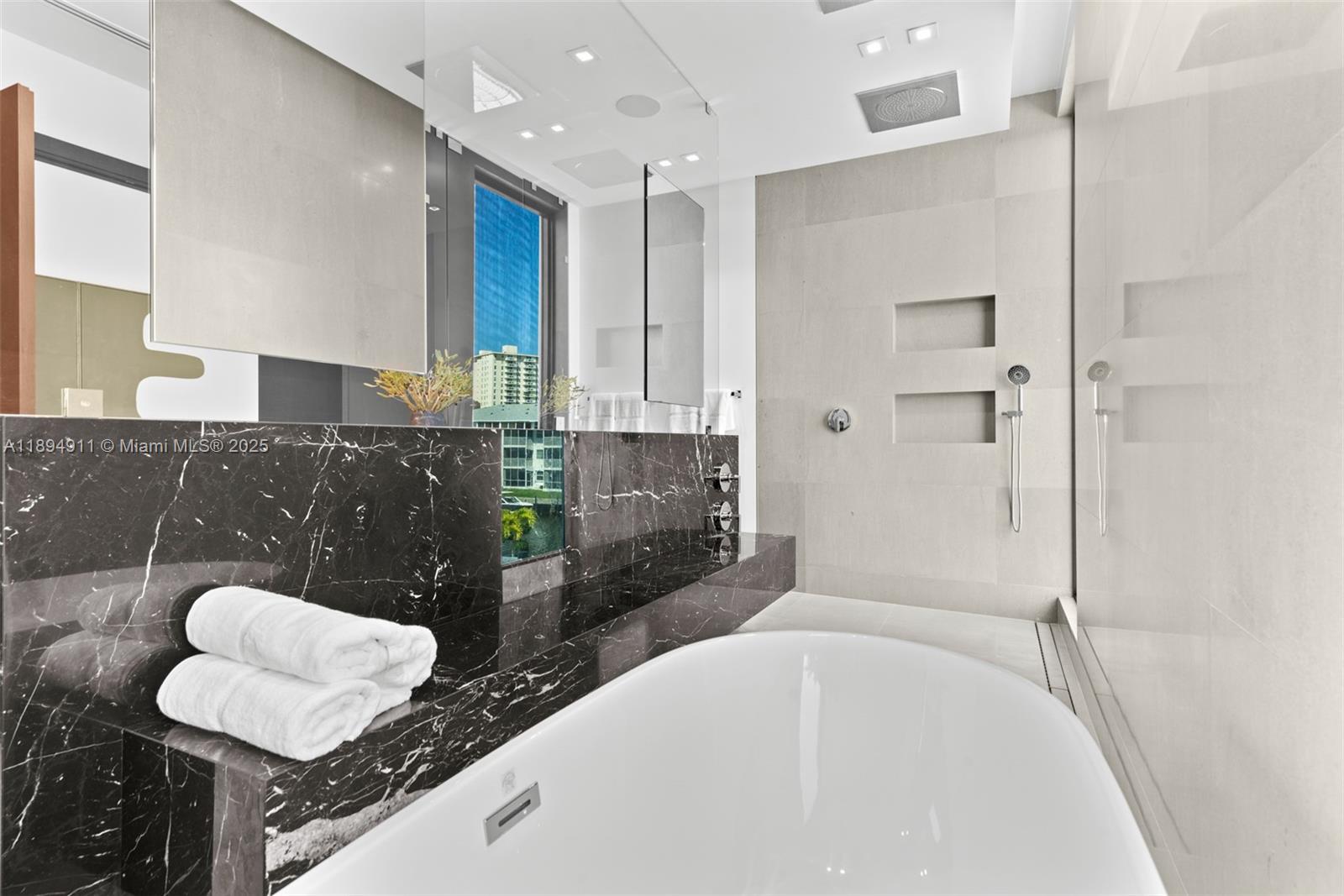 GOLDEN ISLES SEC - Residential