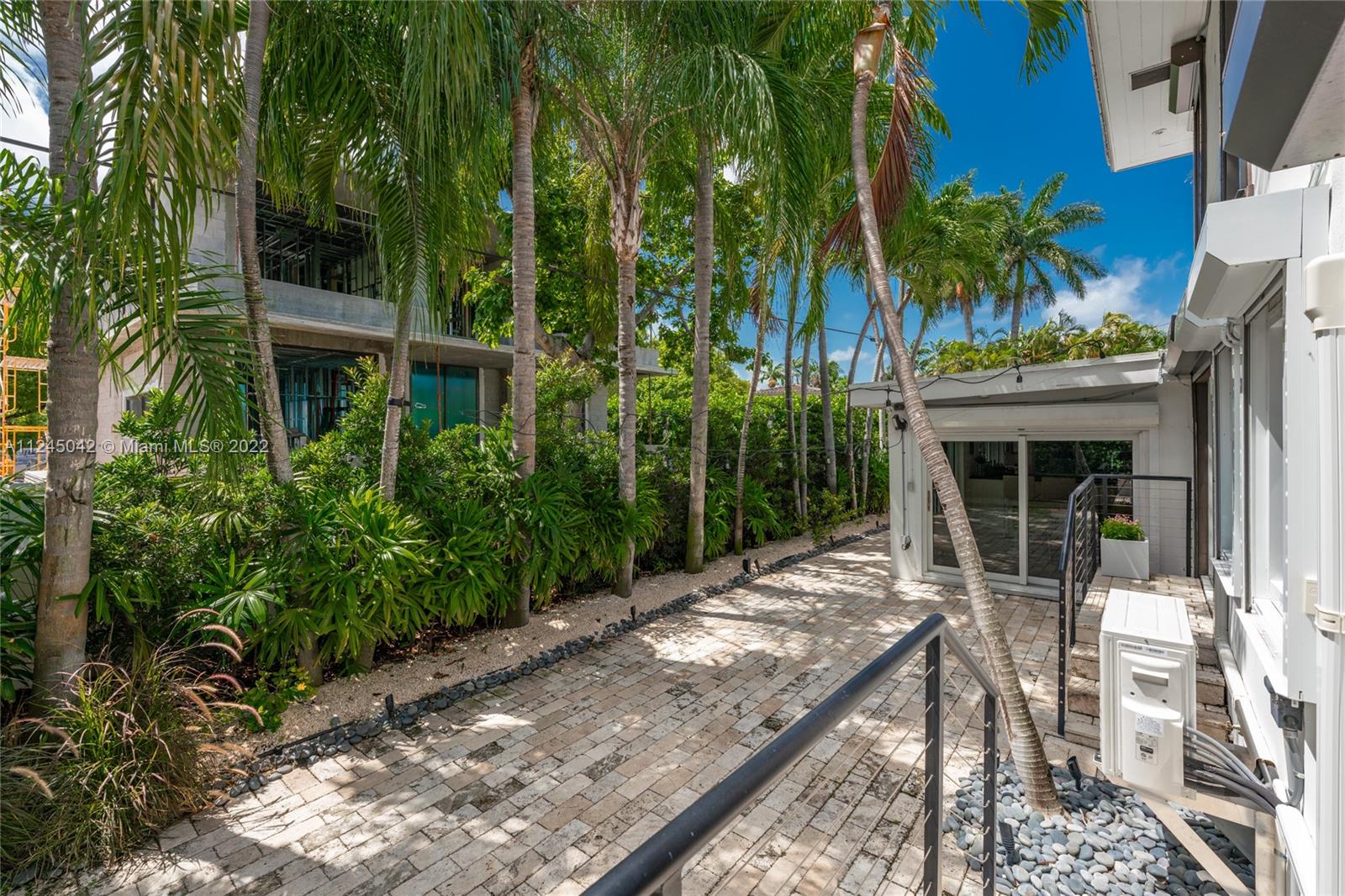 NAUTILUS SUB - Residential