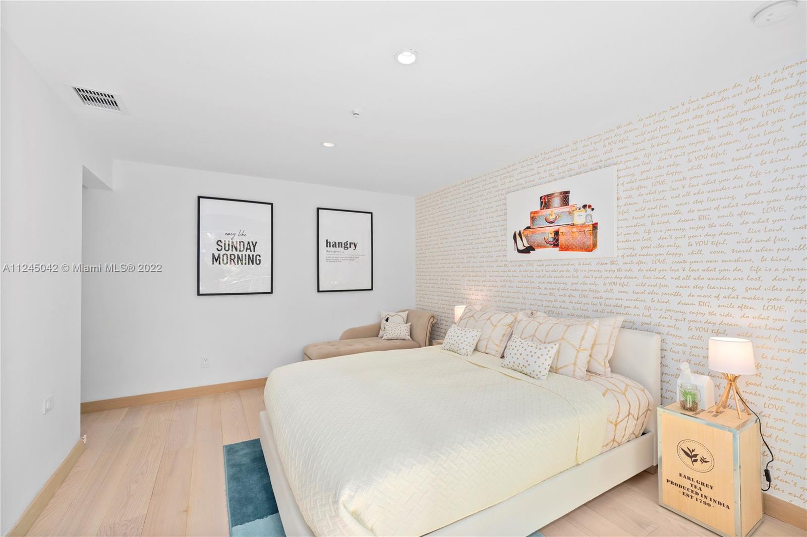 NAUTILUS SUB - Residential