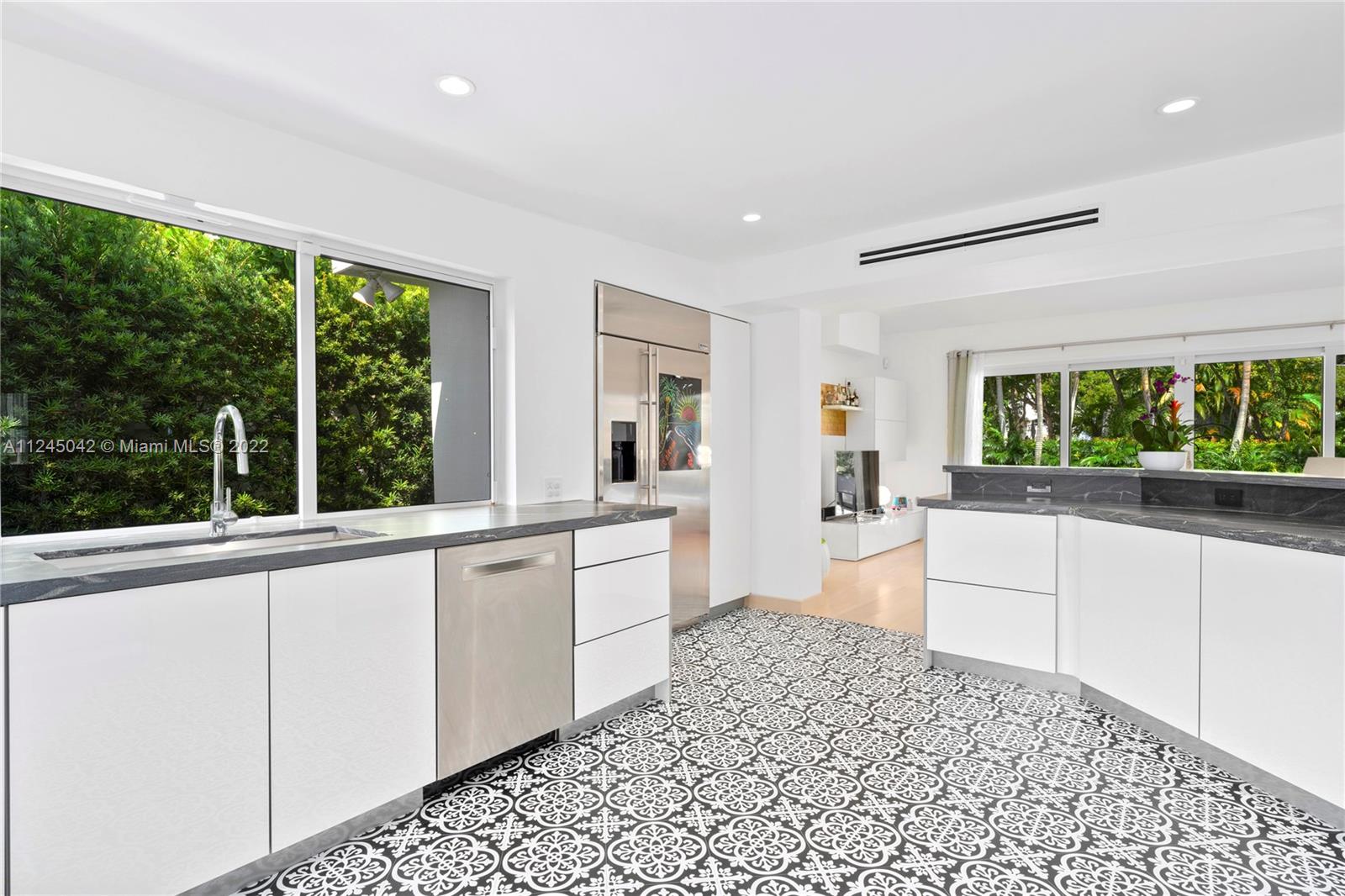 NAUTILUS SUB - Residential