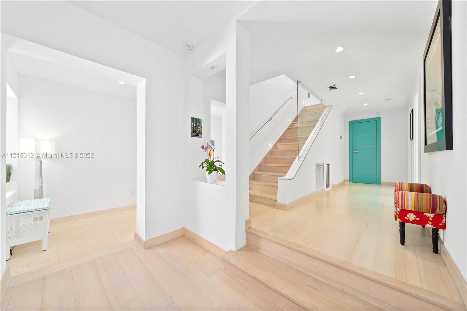 NAUTILUS SUB - Residential