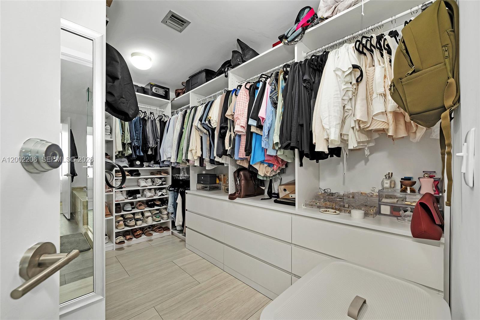 BISCAYNE BEACH CONDO - Residential