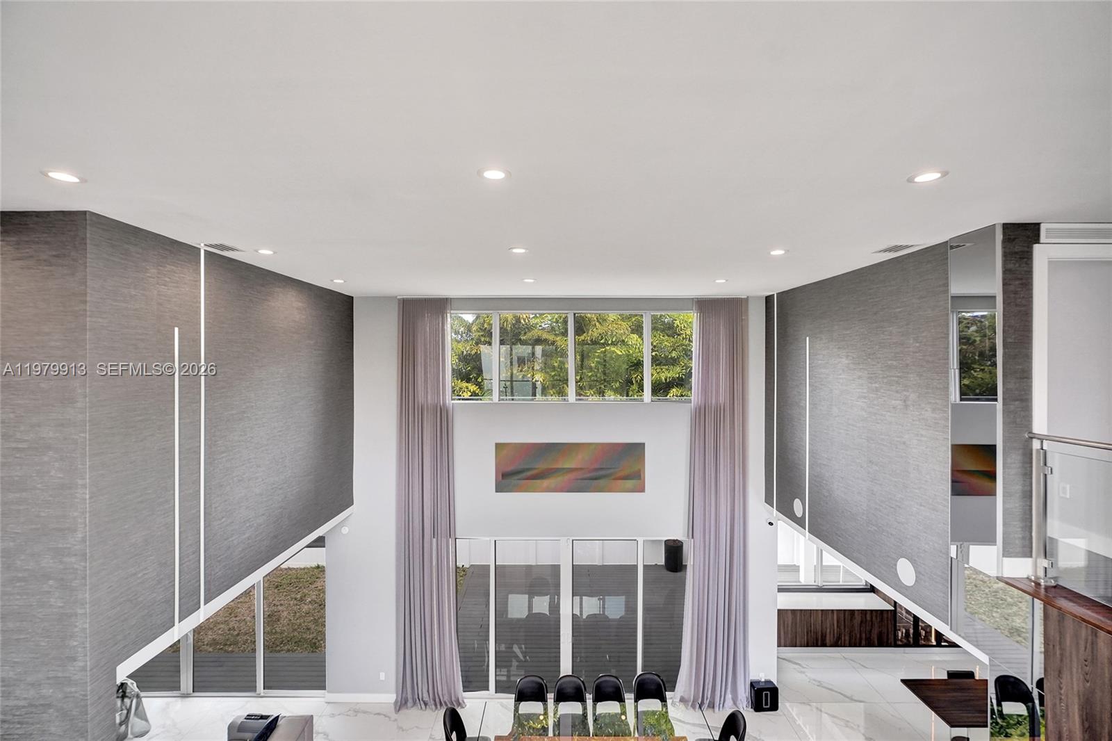 DORAL COMMONS RESIDENTIAL - Residential Lease