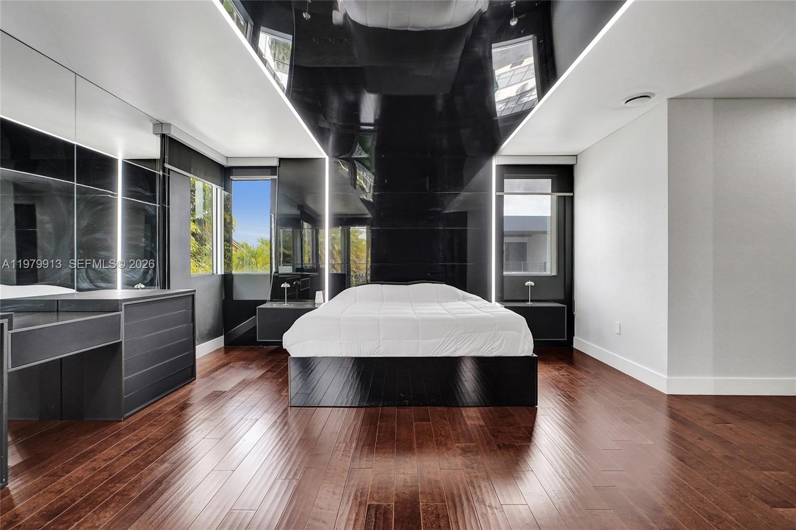 DORAL COMMONS RESIDENTIAL - Residential Lease